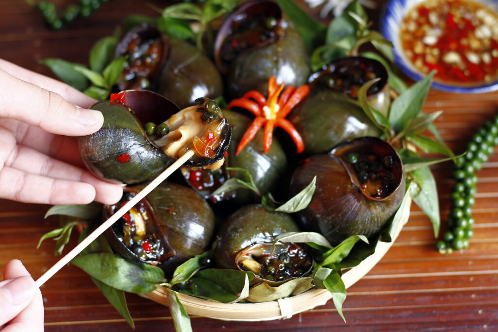 Ốc nướng tiêu xanh